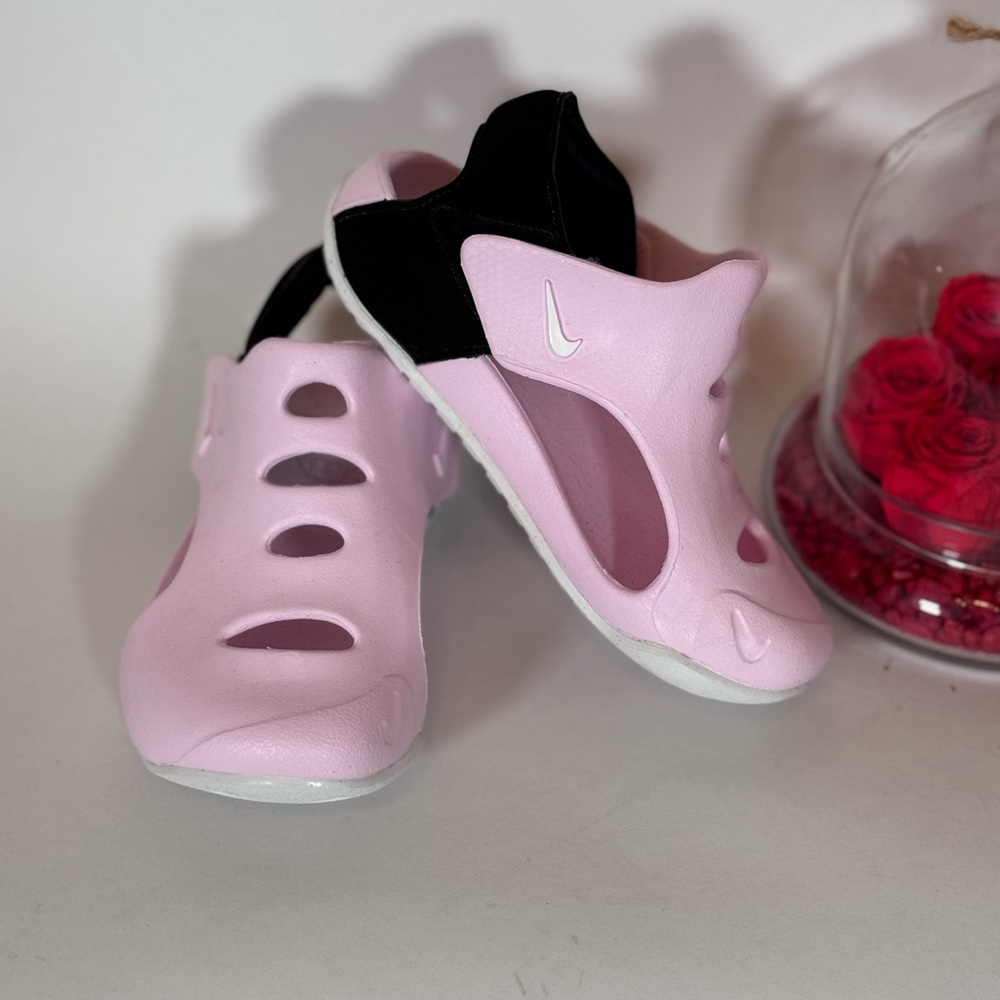 Nike Kids Pink and Black Sandals